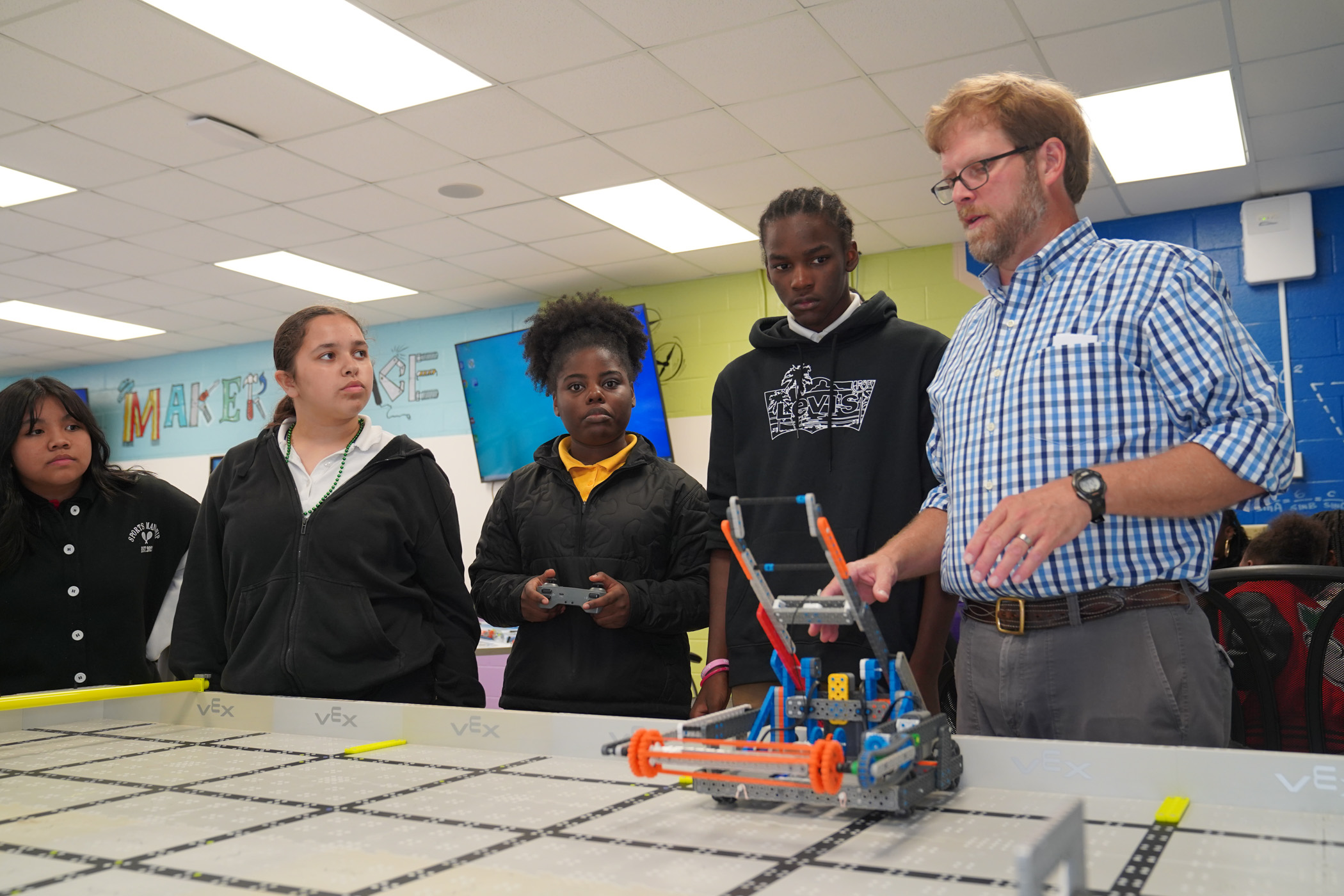 HMMA EXPANDS ROBOTICS INITIATIVE INTO SELMA CITY SCHOOLS VIA $60,000 GRANT